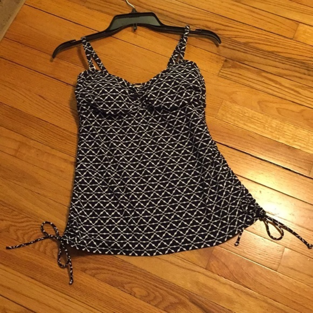 Pretty Lands‎ End Tankini Swim Top Size 6P